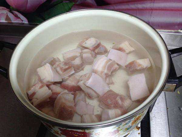 Kho thịt xong, tắt bếp nhưng đừng cho thịt ra ngay, làm thêm bước này đảm bảo ngon không ngấy - 2