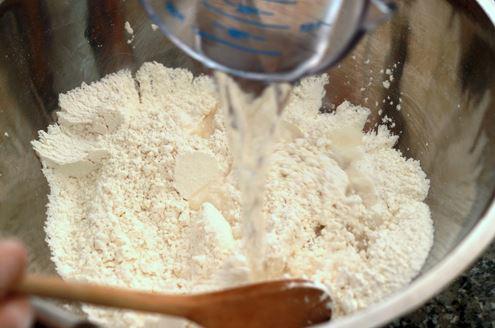 Cách làm bánh bèo truyền thống chuẩn vị miền Trung - 1