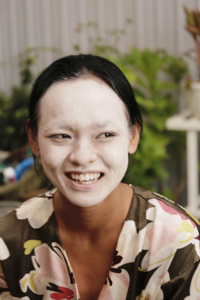 chang ai nhu mai ngo, moi lan khoe mat la moi lan cu dan mang duoc dip... nao loan! - 3