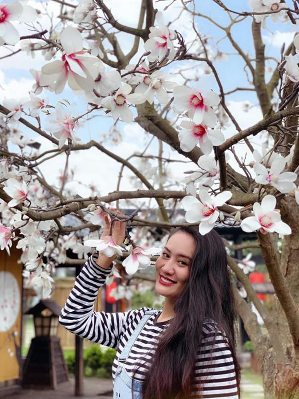 amp;#34;Gái lẳngamp;#34; Minh Cúc amp;#34;Về nhà đi conamp;#34;: Cuộc đời truân chuyện, phải ôm con về nhà mẹ đẻ - 4