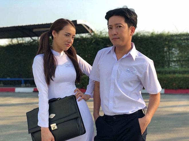Sao Việt 24h: Vừa cười vừa xót xa cảnh Trấn Thành, Lan Ngọc bị chụp lén lúc ngủ vạ vật - 15