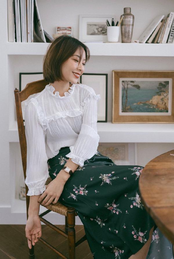 Diện đi làm hay đi chơi đều ổn hết, đây là món đang cực được lòng quý cô sành mặc - 16