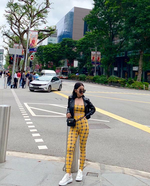 Đôi bạn thân Thanh Hằng, Hồ Ngọc Hà mix túi xách cao tay đến... cướp cũng không giật được - 7