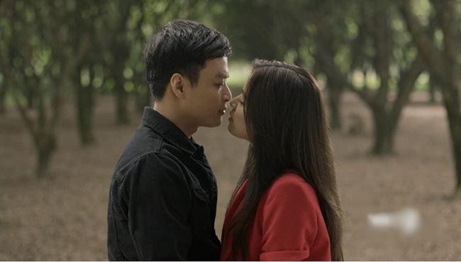 amp;#34;Mất tíchamp;#34; mới trở lại, Hoàng Thùy Linh đã bị chê diễn xuất đơ cứng trong Mê Cung - 1