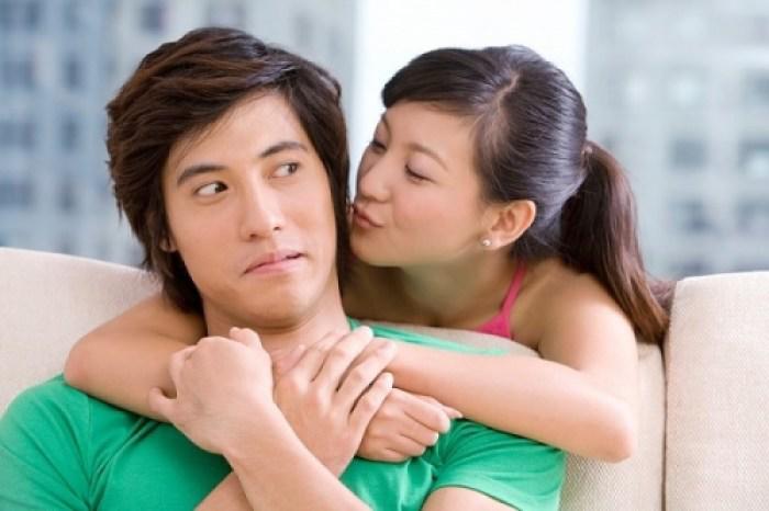 bi quyet quyen ru chon phong the khien dan ong "khoe manh gap boi" - 1