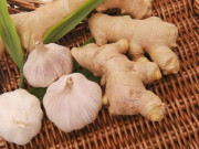 Làm mẹ - Cách chữa sổ mũi cho bé bằng dân gian hiệu quả