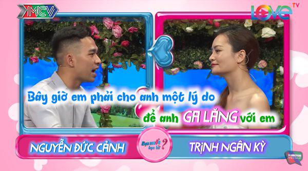 "ran ran" ban muon hen ho: doi chia tien 3 bat pho, chang va nang cai nhau suot 20 phut - 7