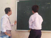 Clip Eva - Tiết học cuối năm: thầy trò tỷ thí cờ caro trên bục giảng khiến CĐM thích thú