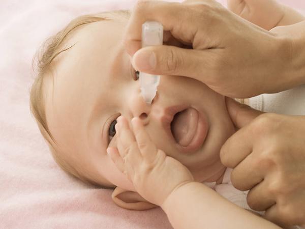 Những điều cần biết khi trẻ sơ sinh bị ho sổ mũi - 4