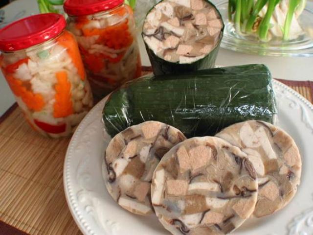 Cách làm giò thủ thơm ngon, mềm dai, để được lâu ăn dần