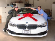 Giải trí - Phi Nhung bất ngờ được con gái giấu kín suốt 20 năm tặng xế hộp bạc tỷ nhân sinh nhật