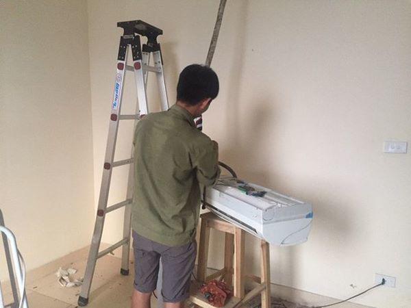 vach tran 3 cach moi tien cua tho sua dieu hoa, can than keo mat tien oan - 3