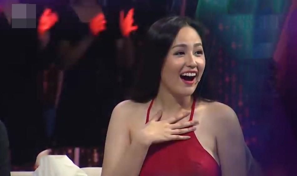 Hết Kỳ Duyên đến Mai Phương Thuý lộ ảnh tăng cân quá đà, bắp tay to sụ, vòng 1 thì... - 1