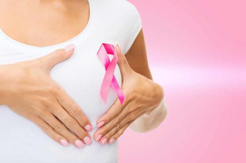 Các nhà khoa học Mỹ cũng phát hiện thành phần này hiệu quả trong việc ngừa ung thư vú và ung thư ruột kết. Đồng thời, beta-carotene phong phú trong khoai lang có thể giúp cơ thể chống lại phóng xạ và cũng đóng vai trò ngăn ngừa ung thư.
