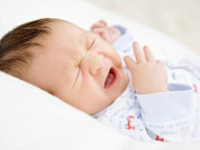 Làm mẹ - Chuyên gia bày cách khắc phục tình trạng trẻ sơ sinh có đờm