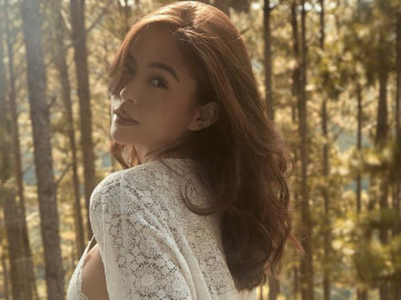 Á hậu Mâu Thuỷ đẹp mơ màng trong ánh bình minh Đà Lạt