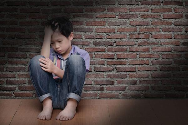 Bố mang họ Cẩu, bé 5 tuổi đòi mang họ mẹ vì bị bạn bè giả tiếng chó trêu chọc - 1