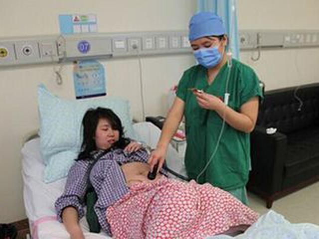 Đi phẫu thuật bỏ thai, mẹ hốt hoảng khi một tuần sau bác sĩ nói... hết đẻ được nữa