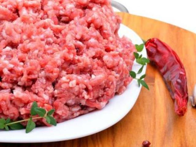 4 thực phẩm bẩn nhất được bán đầy chợ, chị em tinh mắt sẽ không bị mua nhầm