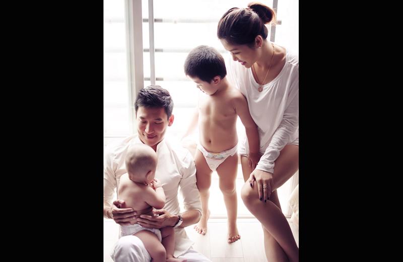 Mãi đến gần đây, Oanh Yến mới cho người chồng doanh nhân lộ diện sau 3 năm giấu kín. 
