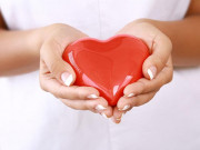 Sức khỏe - Nắng nóng cẩn thận thiệt mạng vì bệnh tim mạch, làm ngay 4 việc để phòng ngừa