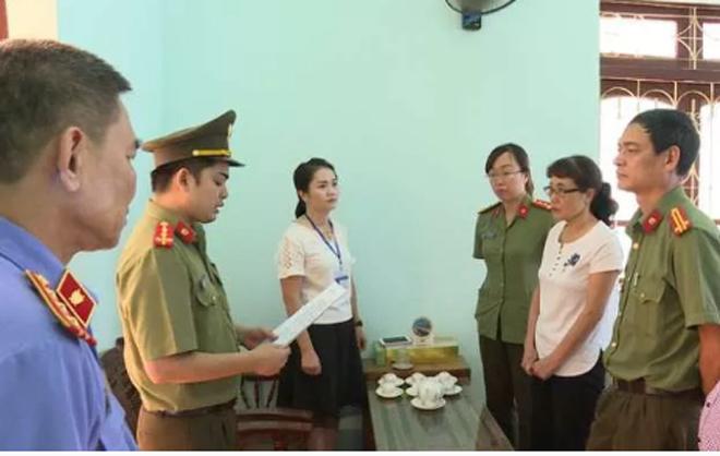 he lo loi khai cua 'at chu bai' trong duong day sua diem thi o son la - 1