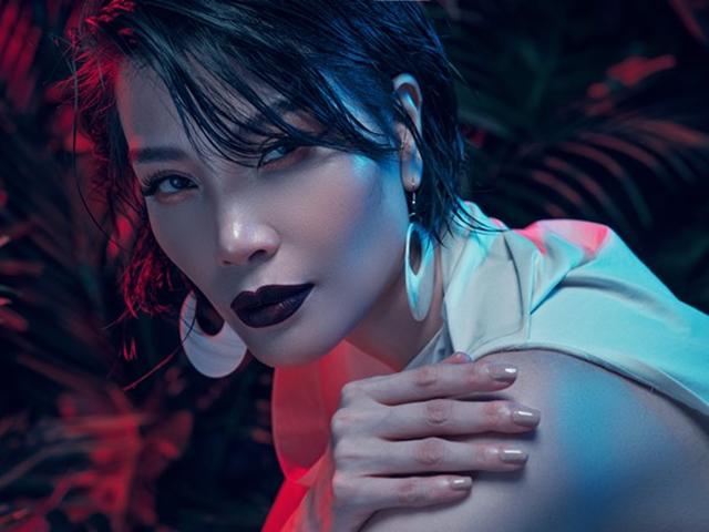 Siêu mẫu đầu tiên của Việt Nam Vũ Cẩm Nhung trở lại showbiz ở tuổi U50