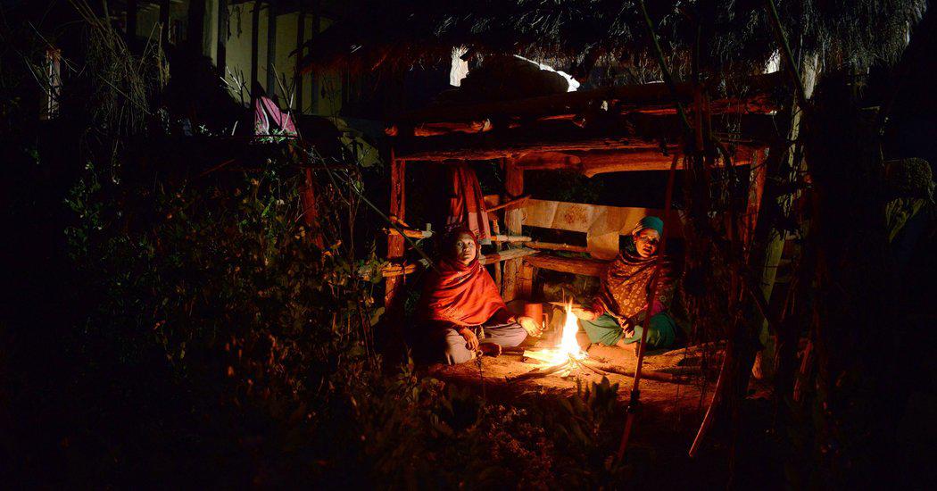 ky quac tuc le duoi phu nu ra khoi nha khi “den thang” o nepal - 4