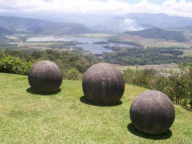 nhung qua cau khong lo bi an nhat the gioi, khoa hoc van khong the giai thich duoc - 2