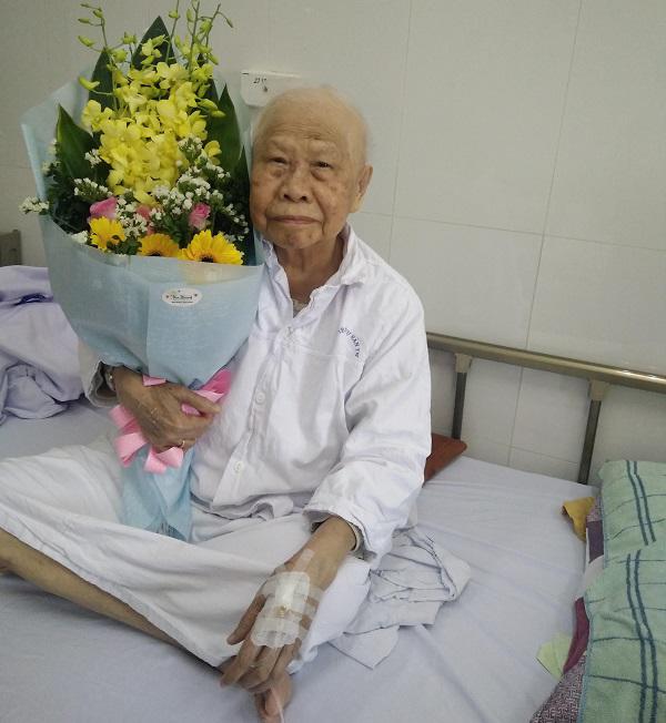 Bị tiểu đường 30 năm và ung thư, PGS Sản khoa sống khỏe nhờ bí quyết đơn giản không ngờ - 3