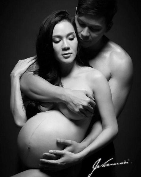 Mẹ bầu khỏa thân gây sốt mạng đã đẻ con, khoe ảnh ngực trần cho con bú đẹp ngỡ ngàng - 3