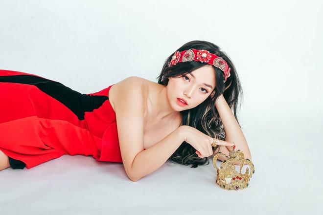 Hot streamer Linh Ngọc Đàm chính thức amp;#34;về chung nhàamp;#34; với MisThy, PewPew - 5