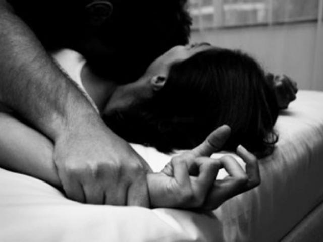 Qua đêm với cô gái quen trong đám cưới, chàng trai ngỡ ngàng khi phát hiện danh tính