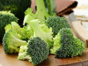 Bếp Eva - Đi ăn quán, nên tránh gọi 3 loại rau quen này vì rất bẩn, nhà hàng chưa chắc đã rửa