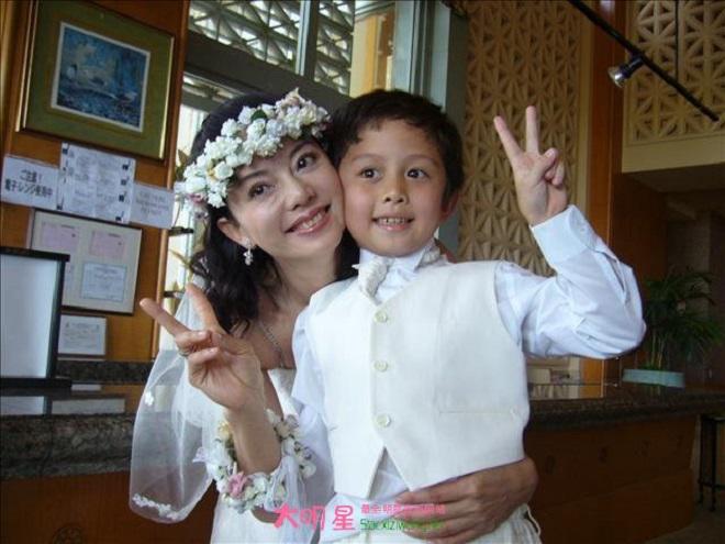 Nữ diễn viên thích làm gái U18, ngủ cùng con 15 năm và thảm kịch con gặp khi lớn - 2