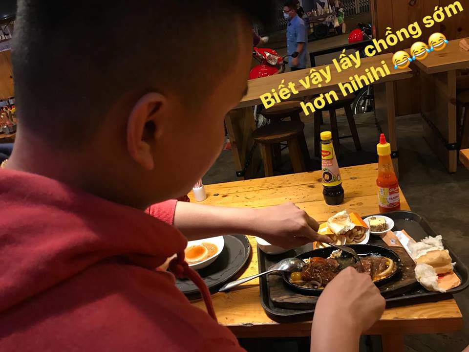 Người đẹp khiến Tuấn Hưng phải xách giày, sau sinh 1 tháng chồng trẻ đã đòi amp;#34;chuyện ấyamp;#34; - 5