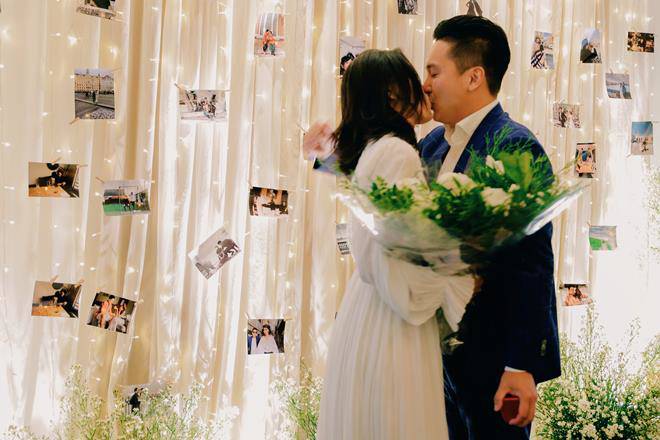 Yêu Việt kiều kém tuổi, MC xinh đẹp giật mình vì mẹ chồng tương lai đã làm điều này - 4