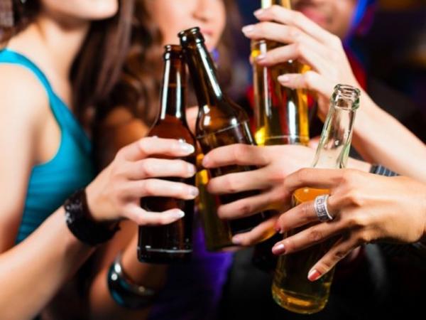 3 thói quen xấu âm thầm làm giảm hormone nữ, chị em bỏ ngay nếu muốn sớm có con - 2