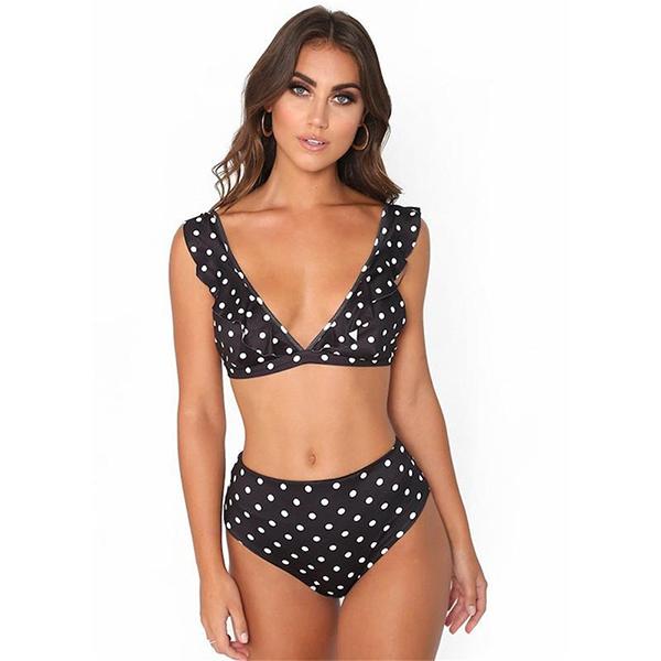Thi thoảng diện bikini một lần, ca sĩ Hồng Nhung khiến các fan đứng ngồi không yên - 8