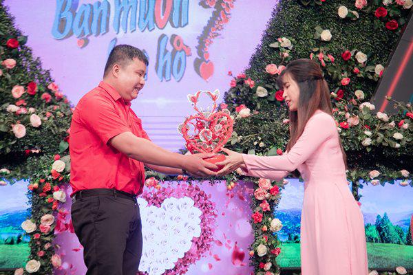 Mừng đám cưới tình cũ 1 tháng lương, chàng Phó phòng khiến bạn gái mới “tái mặt” - 5
