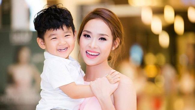 4 hotgirl xinh đẹp đời đầu 9X đều làm mẹ đơn thân, nhìn những đứa con đáng yêu hết nấc - 15