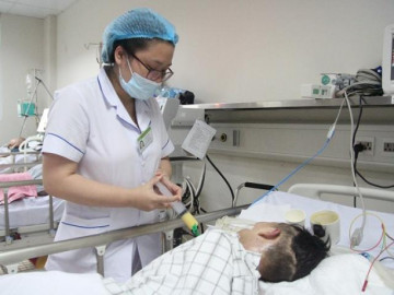 Viêm não Nhật Bản vào mùa, BS Viện Nhi chỉ dấu hiệu nhận biết sớm các mẹ hay nhầm lẫn