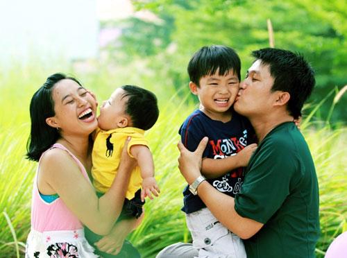 mon qua hanh phuc nhat bo me danh tang con: hanh phuc cua chinh bo me! - 2
