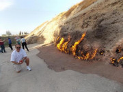 Lifestyle - “Hỏa Diệm Sơn” cháy suốt 4.000 năm, mưa lớn cũng không thể dập tắt