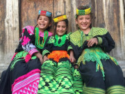 Tin tức - Sự thật bất ngờ về nơi phụ nữ thoải mái "yêu" với người lạ trước mặt chồng