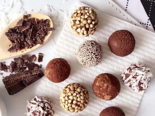 Là tín đồ của chocolate, bạn đã biết cách tạo ra những thỏi sôcôla ngọt ngào thế nào chưa?