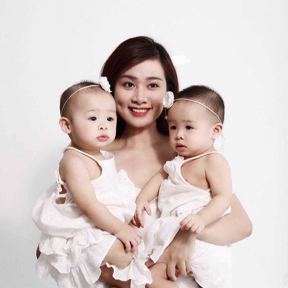 Nữ giám thị Nghệ An xinh như hot girl gây sốt, ngoài đời hoá ra đã 1 nách 2 con - 12