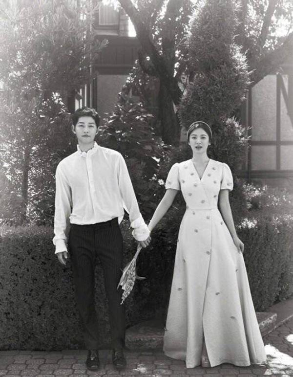 Sau khi Song Joong Ki đệ đơn ly hôn, đến lượt Song Hye Kyo chính thức lên tiếng - 3