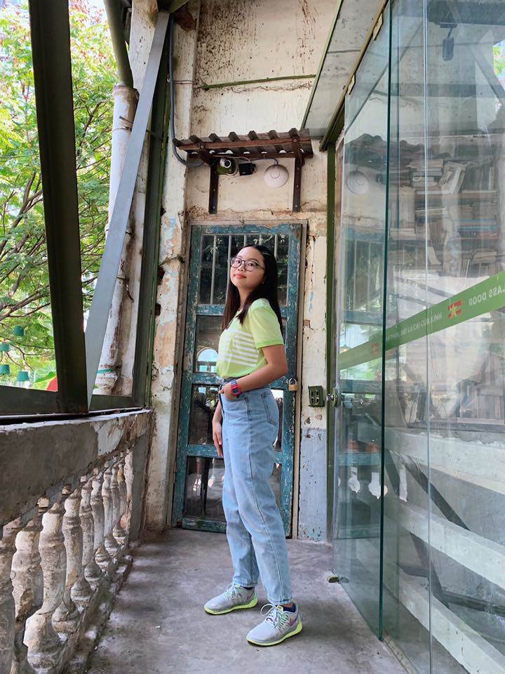 Đã tìm ra amp;#34;thánh đi giày cao gótamp;#34; nhỏ tuổi nhất Vbiz, đó chính là Phương Mỹ Chi! - 11