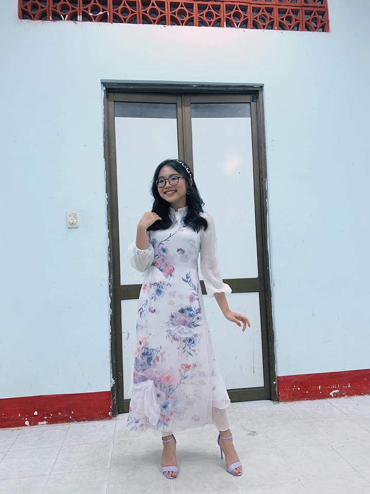 Đã tìm ra amp;#34;thánh đi giày cao gótamp;#34; nhỏ tuổi nhất Vbiz, đó chính là Phương Mỹ Chi! - 2